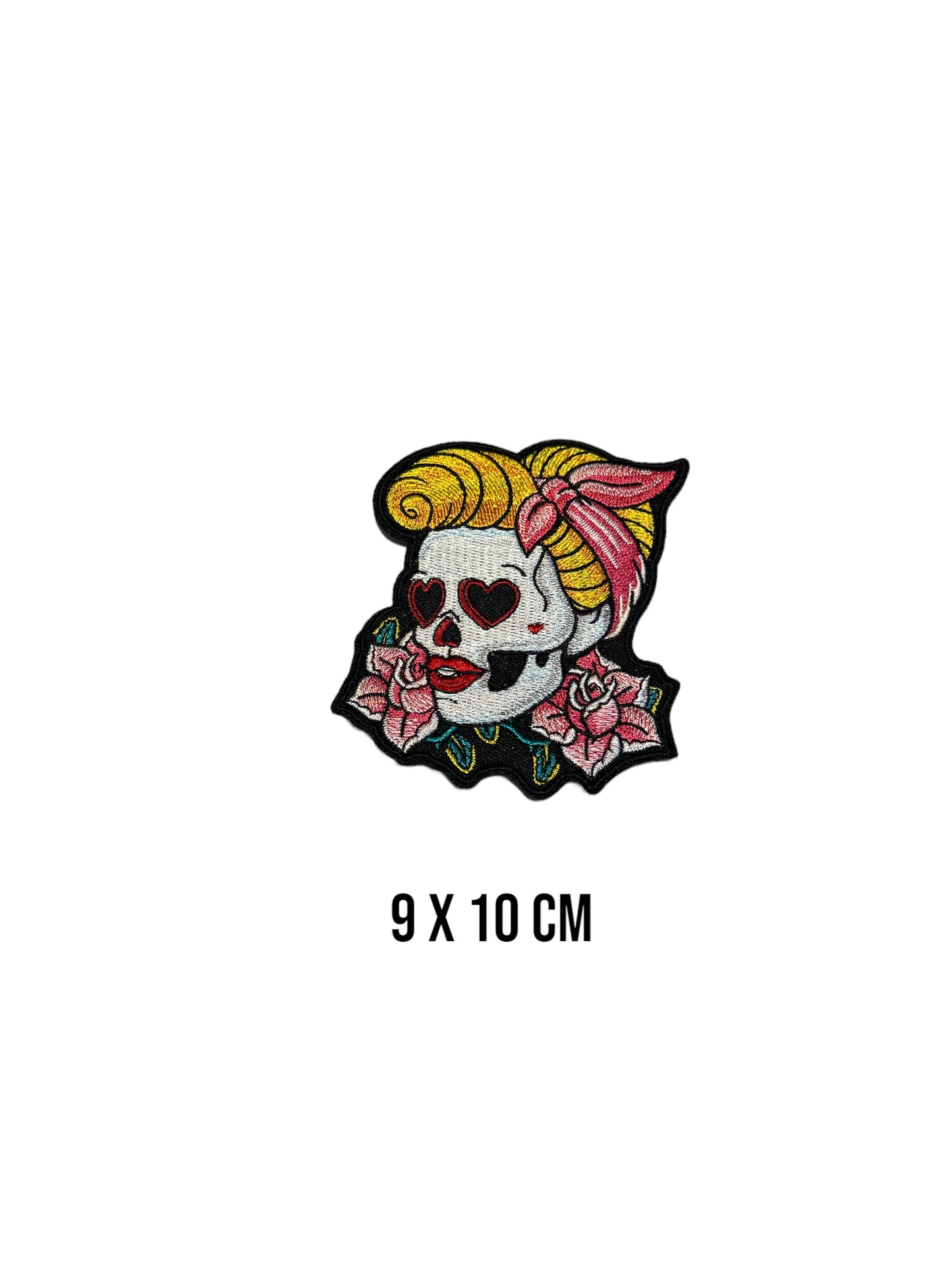 Parche bordado calavera pin up