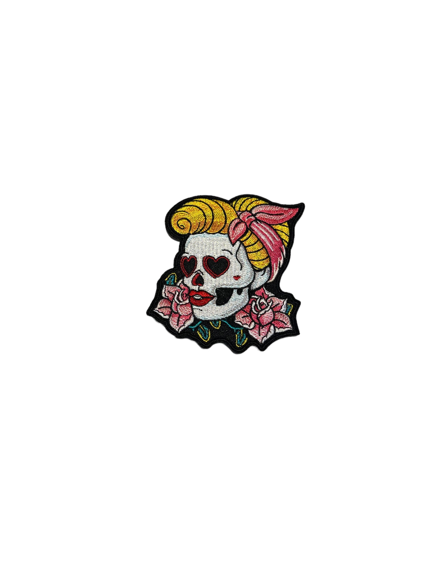 Parche bordado calavera pin up