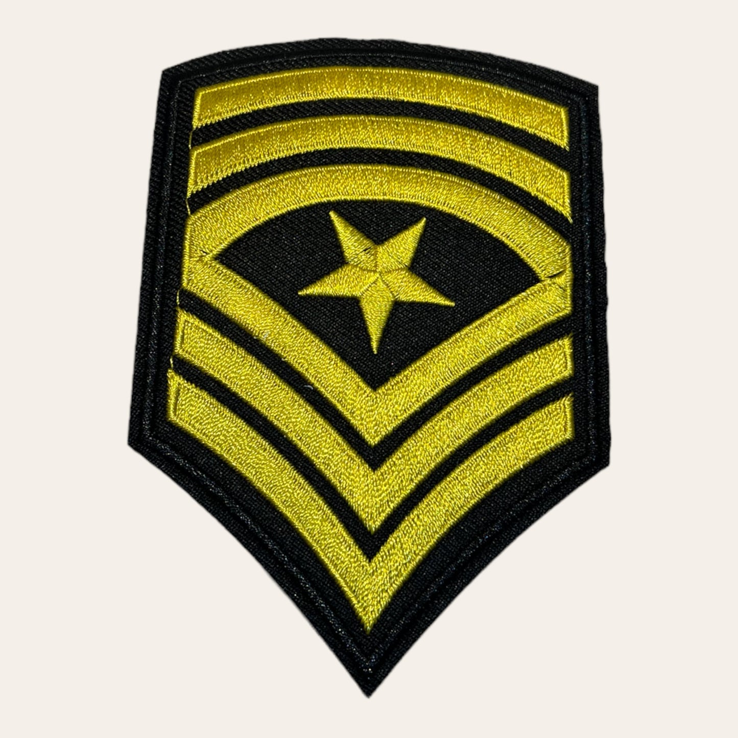Insignia Bordada negro y amarillo