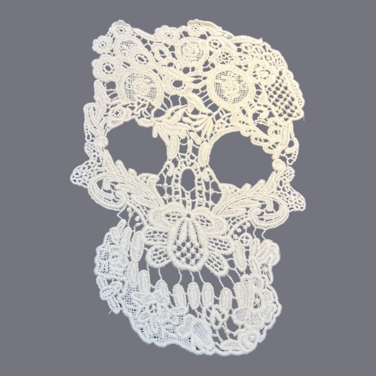 Parche calavera guipur