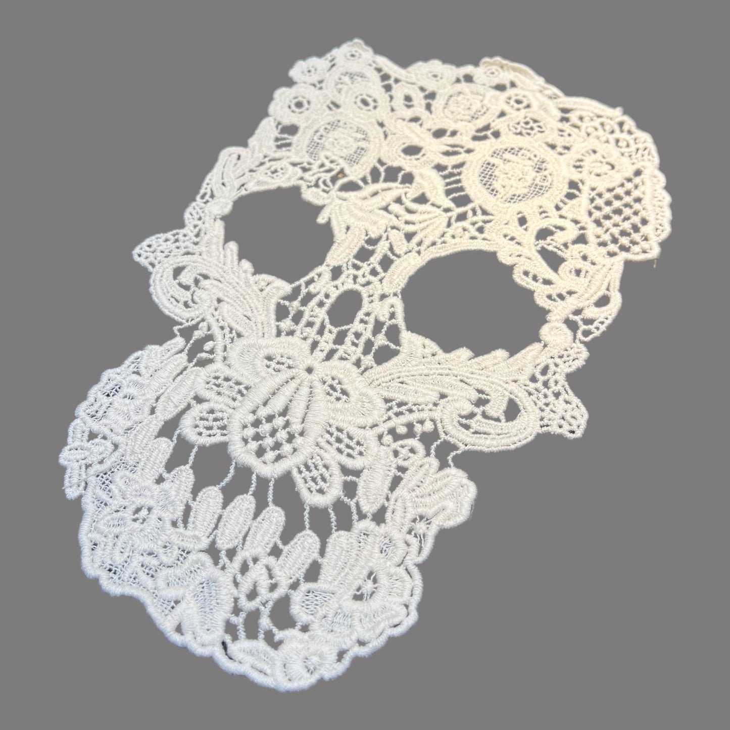 Parche calavera guipur