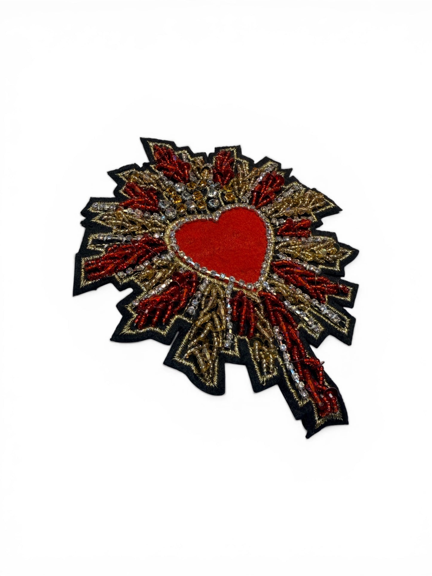 Parche corazón abalorios