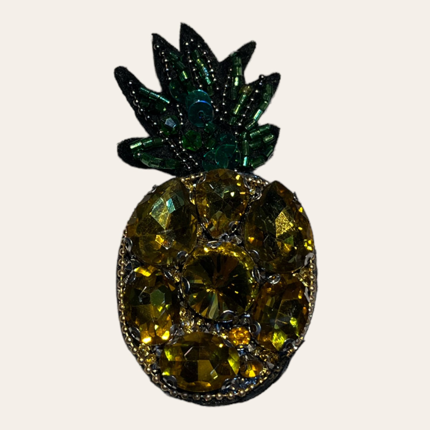 Parche piña pedrería