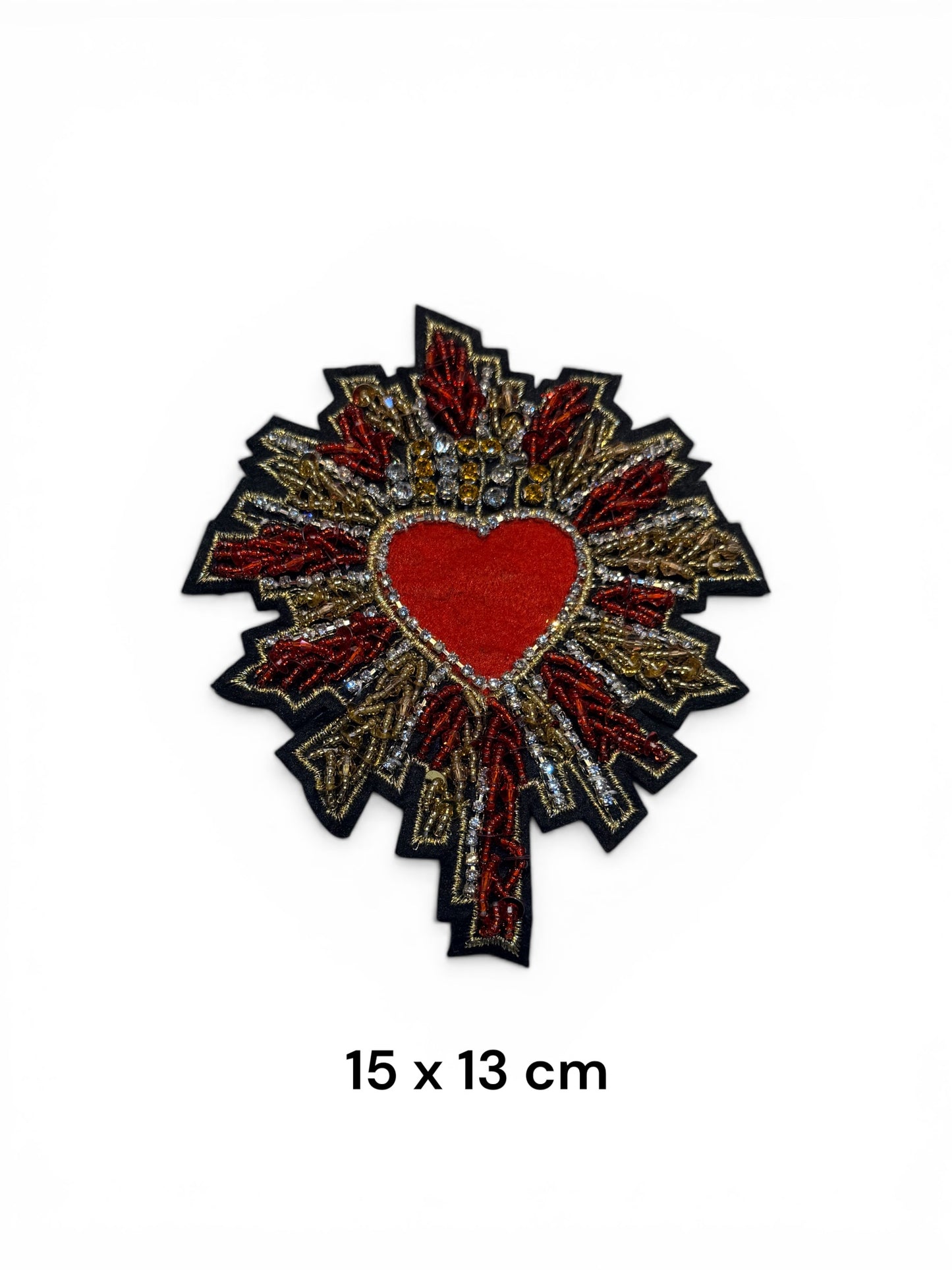 Parche corazón abalorios