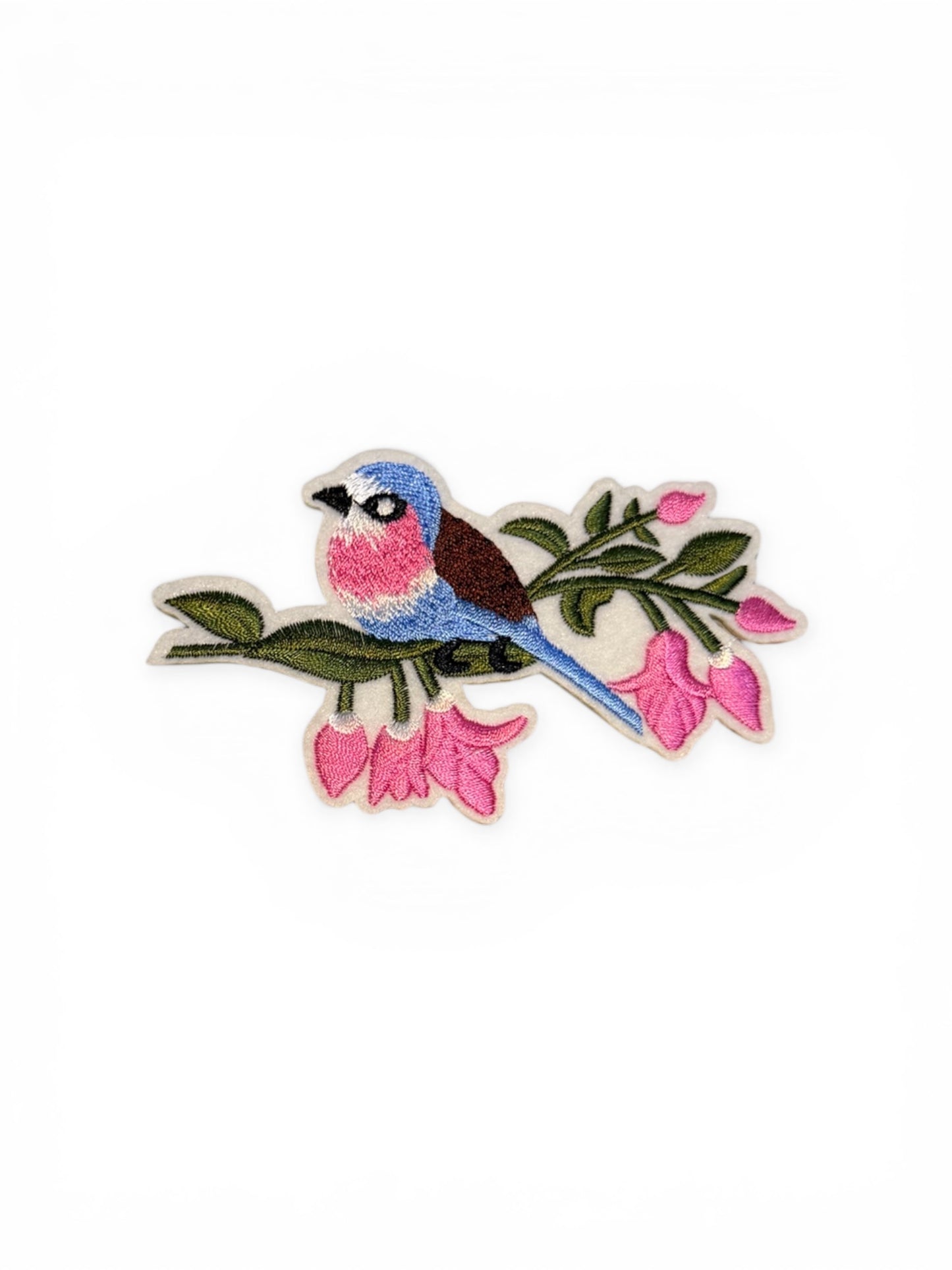 Parche bordado pajarito
